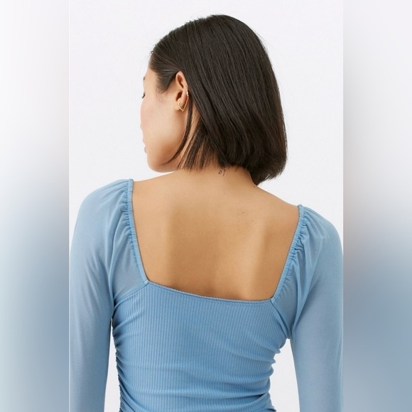 Urban Outfitters “Close to Me Peakaboo” Cotton blend crop top, NWT size small! - Picture 4 of 12